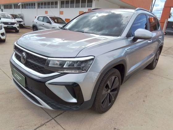 VOLKSWAGEN TAOS 1.4 250 TSI TOTAL FLEX COMFORTLINE AUTOMÁTICO